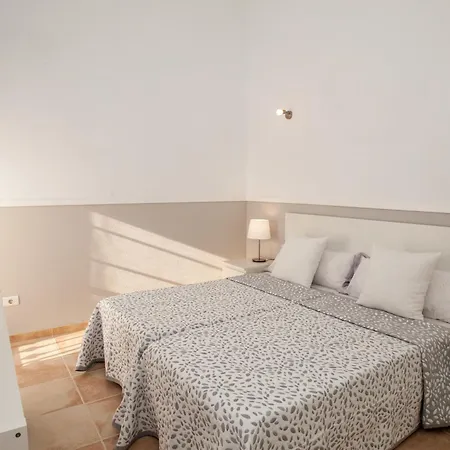 Vanesa Luxury Private With A Heated Pool, 4 Bedrooms And 4 Bathrooms * 아데제