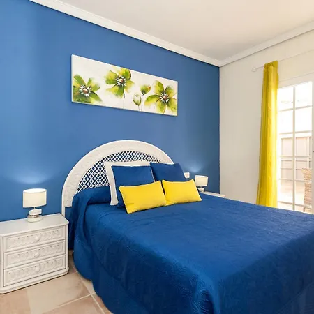 Vanesa Luxury Private With A Heated Pool, 4 Bedrooms And 4 Bathrooms 别墅 阿德耶