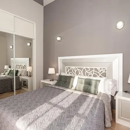 Vanesa Luxury Private With A Heated Pool, 4 Bedrooms And 4 Bathrooms * 아데제
