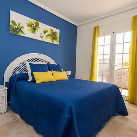 Vanesa Luxury Private With A Heated Pool, 4 Bedrooms And 4 Bathrooms 아데제