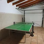 Вилла Vanesa Luxury Private With A Heated Pool, 4 Bedrooms And 4 Bathrooms