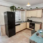 Вилла Vanesa Luxury Private With A Heated Pool, 4 Bedrooms And 4 Bathrooms *