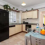 Vanesa Luxury Private With A Heated Pool, 4 Bedrooms And 4 Bathrooms