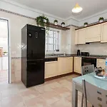 Вилла Vanesa Luxury Private With A Heated Pool, 4 Bedrooms And 4 Bathrooms