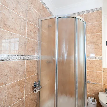 Vanesa Luxury Private With A Heated Pool, 4 Bedrooms And 4 Bathrooms *