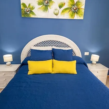 Vanesa Luxury Private With A Heated Pool, 4 Bedrooms And 4 Bathrooms *