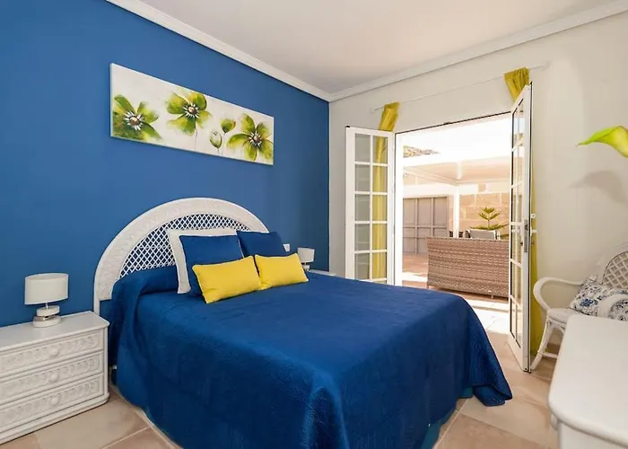 Villa Vanesa Luxury Private With A Heated Pool, 4 Bedrooms And 4 Bathrooms