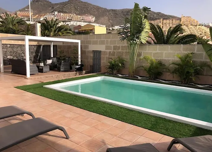 Vanesa Luxury Private With A Heated Pool, 4 Bedrooms And 4 Bathrooms * Costa Adeje (Tenerife)