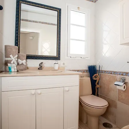 Βίλα Vanesa Luxury Private With A Heated Pool, 4 Bedrooms And 4 Bathrooms Costa Adeje (Tenerife)